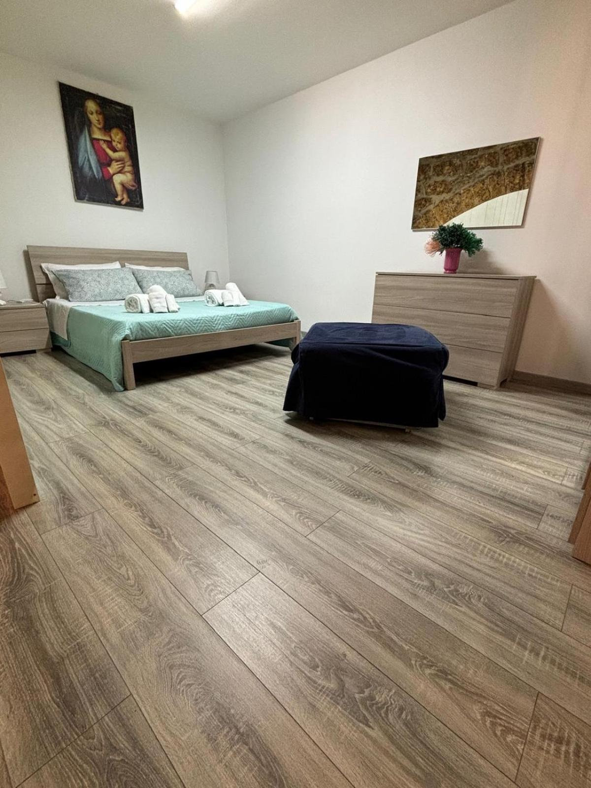 Casa Vacanza Linda 바게리아 외부 사진
